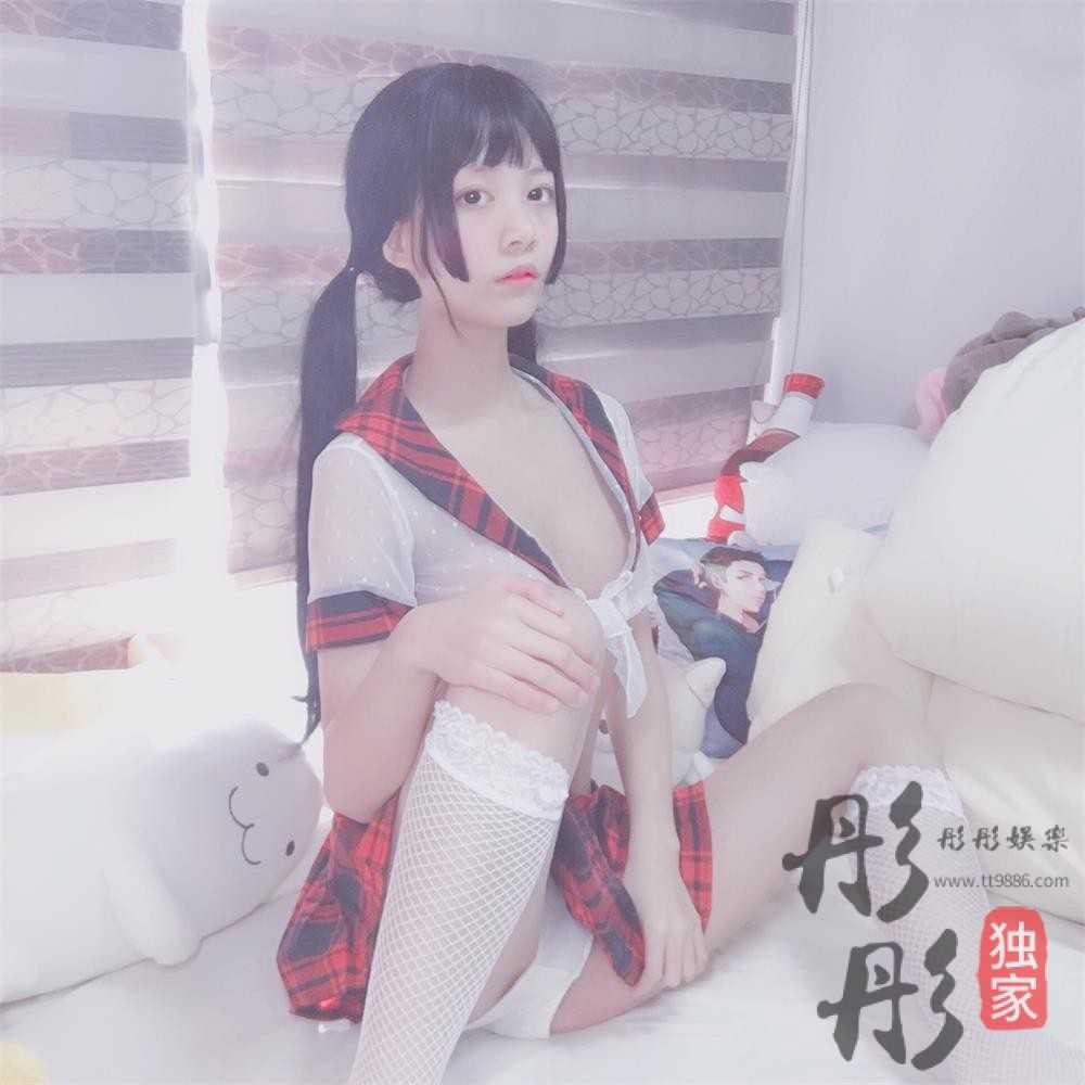 福利姬小奈奈收费视图合集[291P/4V/1.7G]（3）