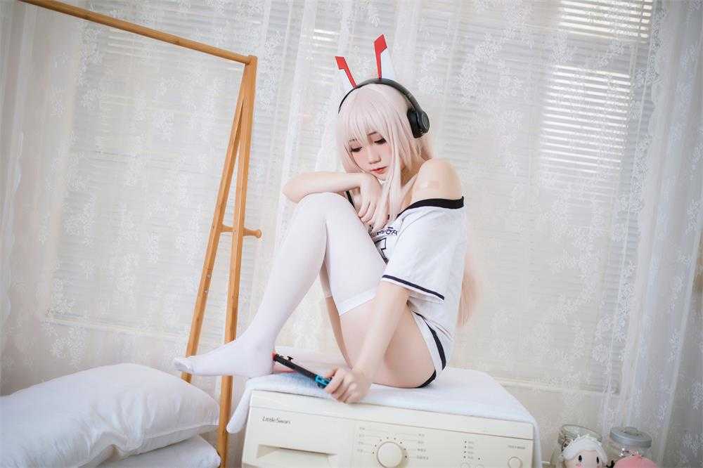 Coser@焖焖碳 – 肤白貌美的小妹妹 20套作品合集[3.47G]（4）